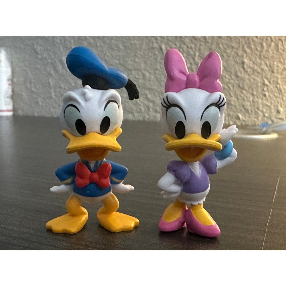 Disney Donald Daisy Duck PVC Figure Lot Mini Figures Cake Topper Collectible